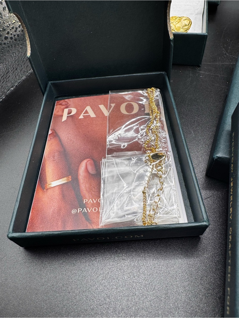 PAVOI jewelry lot Gold Tone - Picture 5 of 8